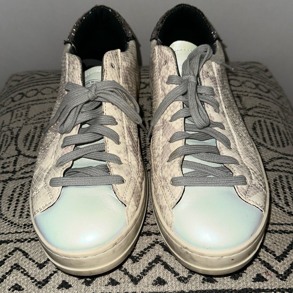 P448 Women's Snake Print Glitter Heel Sneaker Shoes